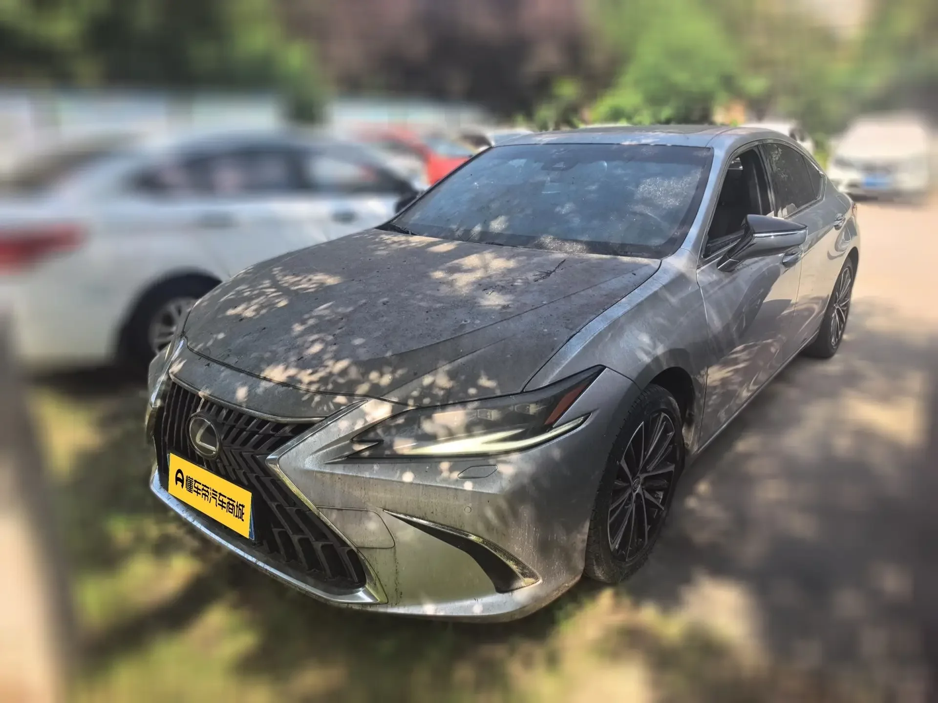 Lexus ES