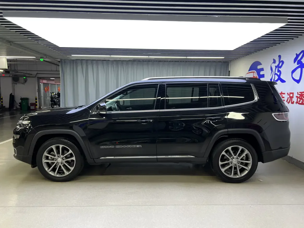 Jeep grand commander