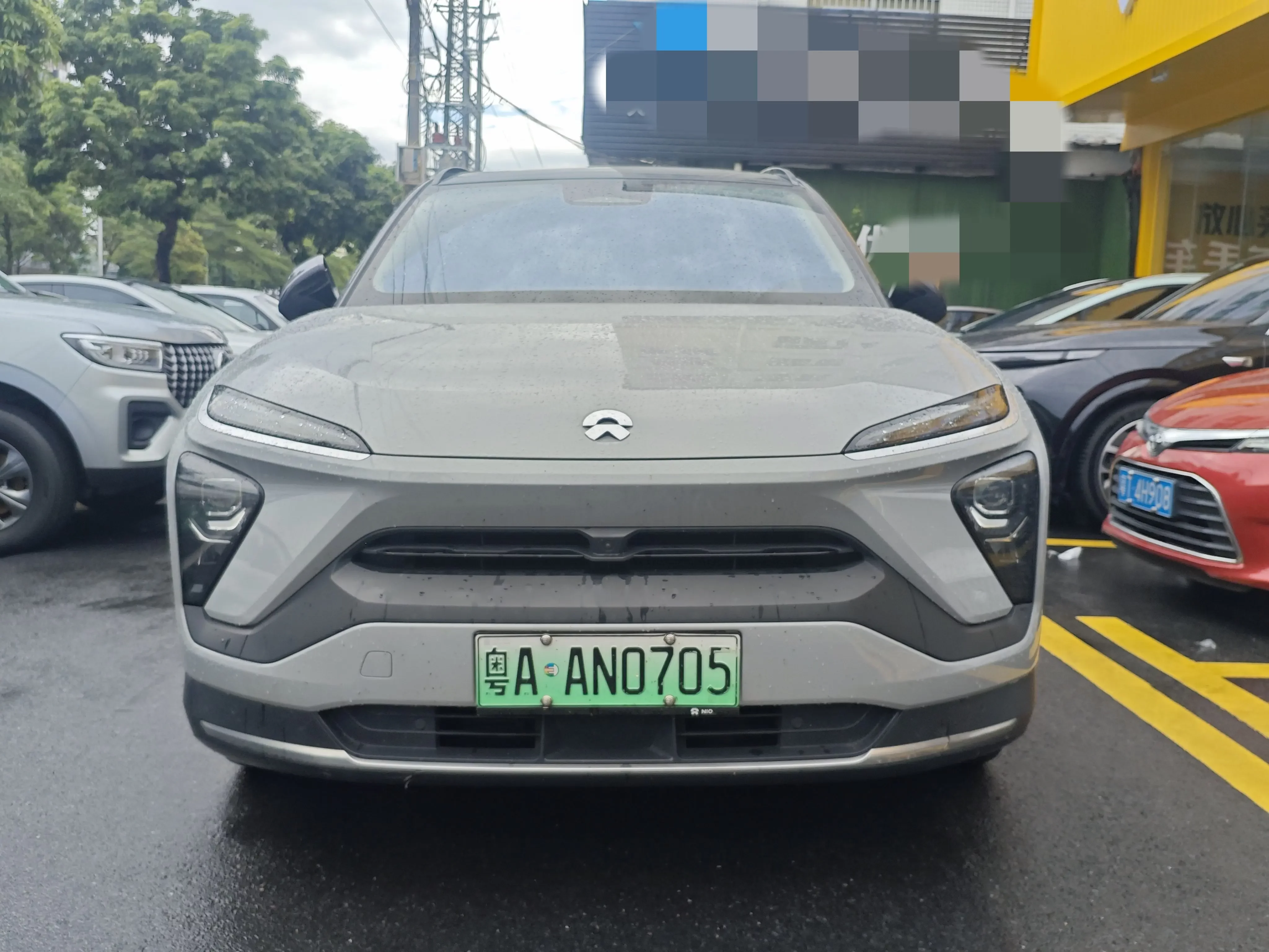 NIO ES6