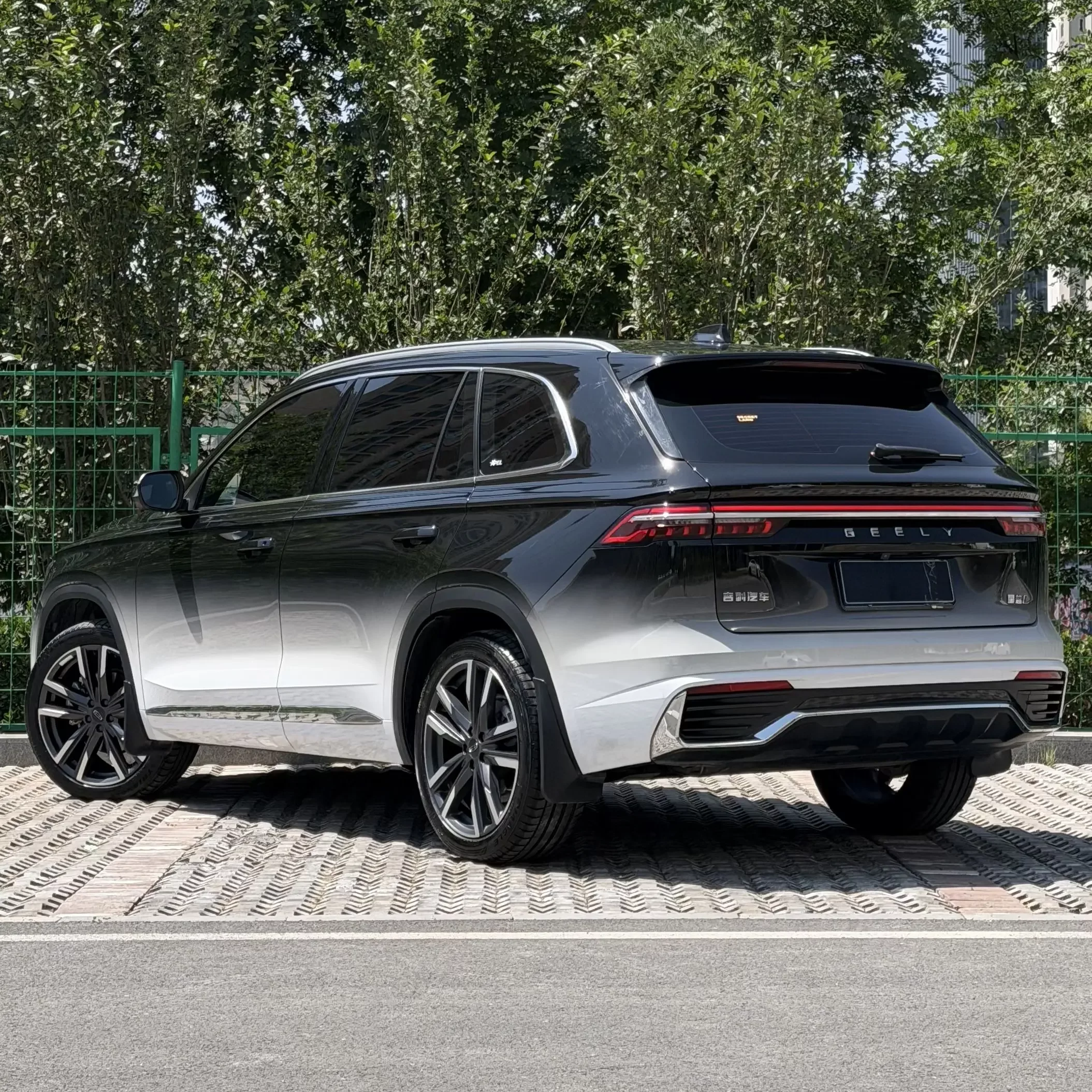 Geely Monjaro