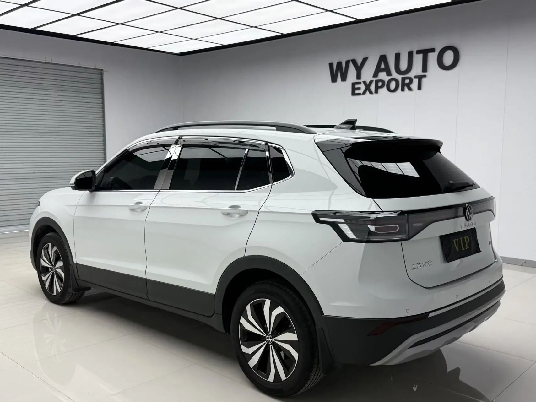 Volkswagen Tharu