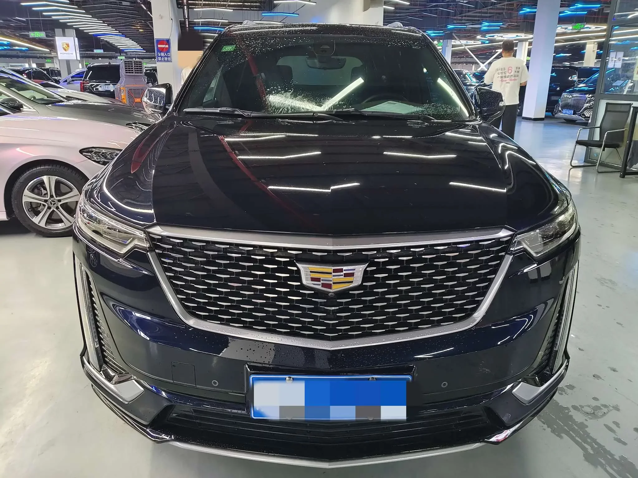 Cadillac XT6