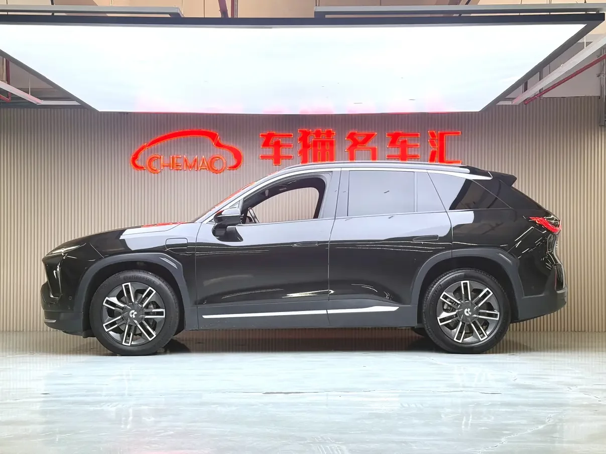 NIO ES6