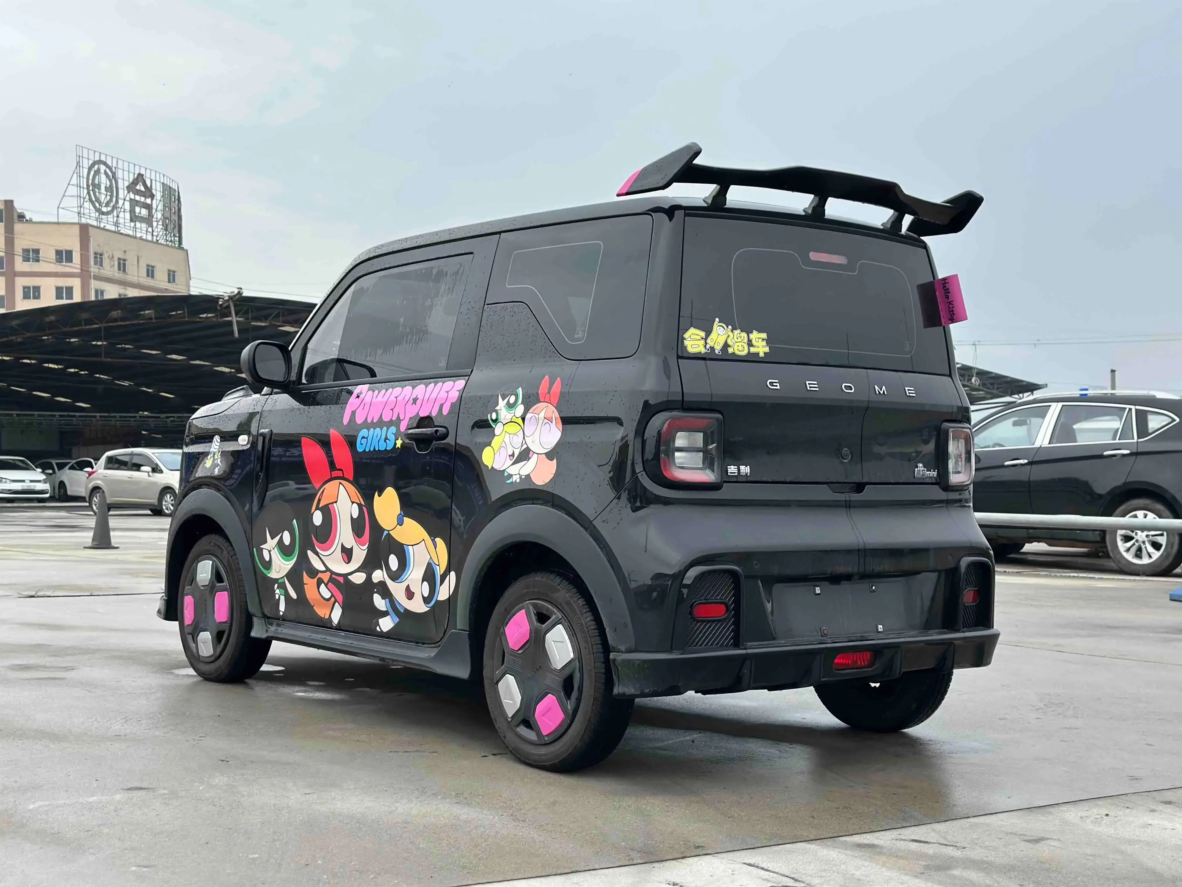 Geely panda