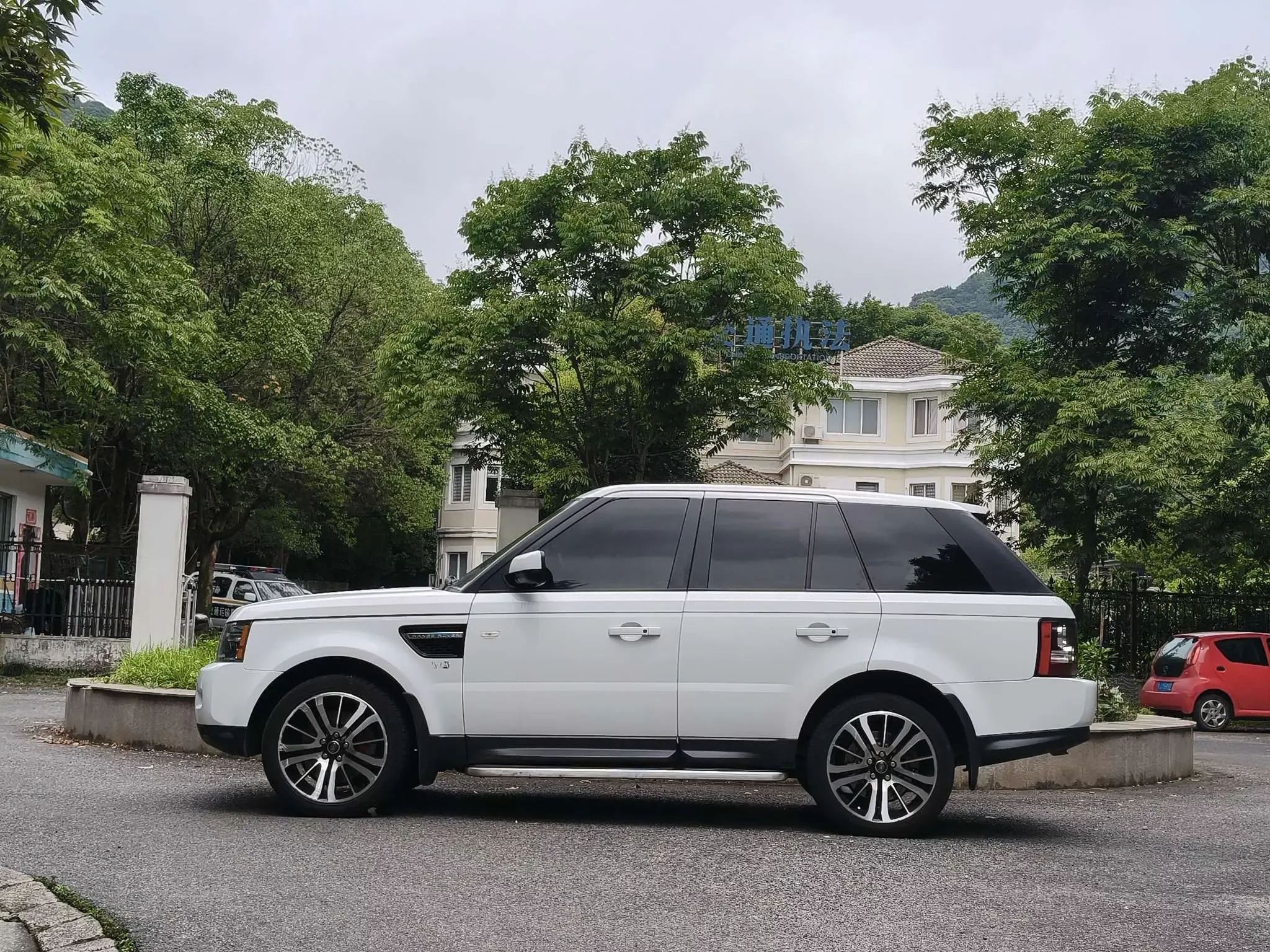 Land Rover Range Rover Sport