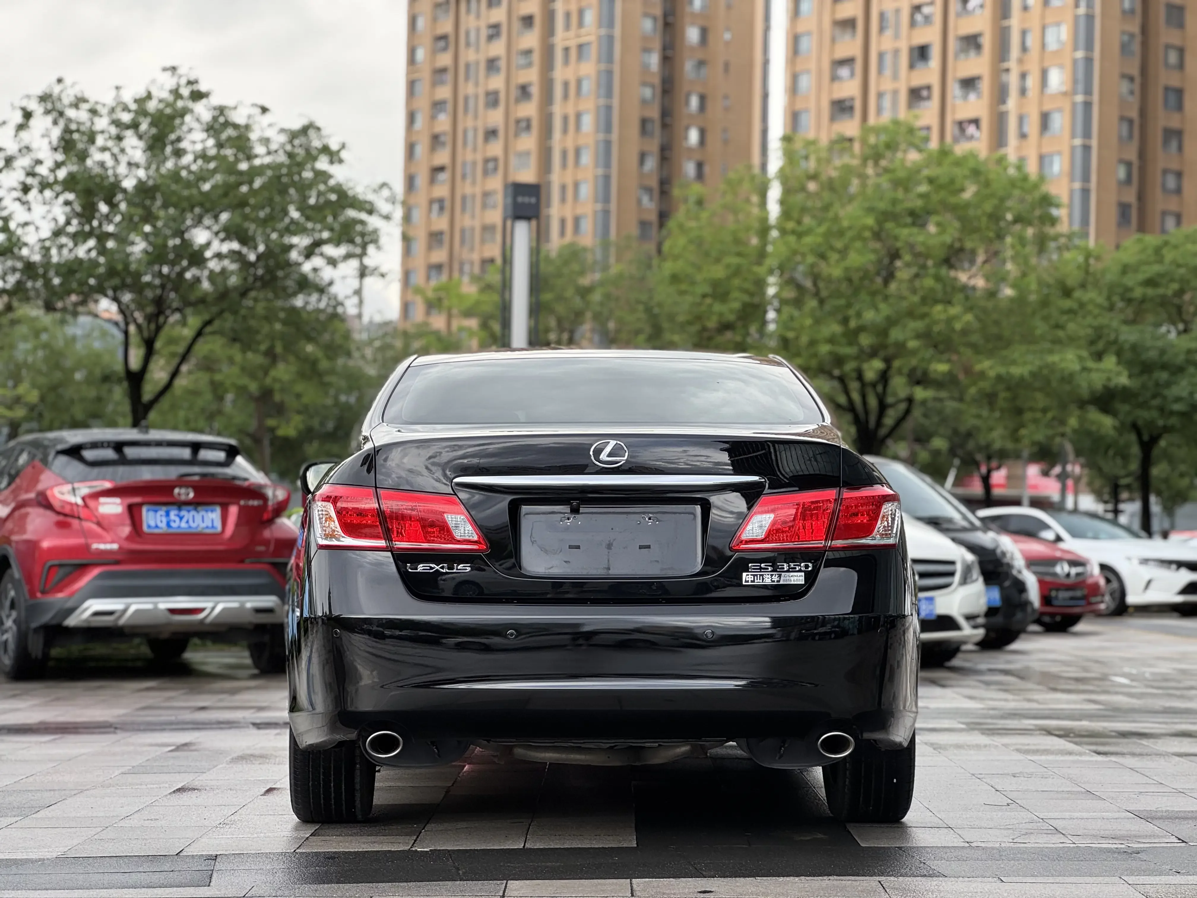 Lexus ES