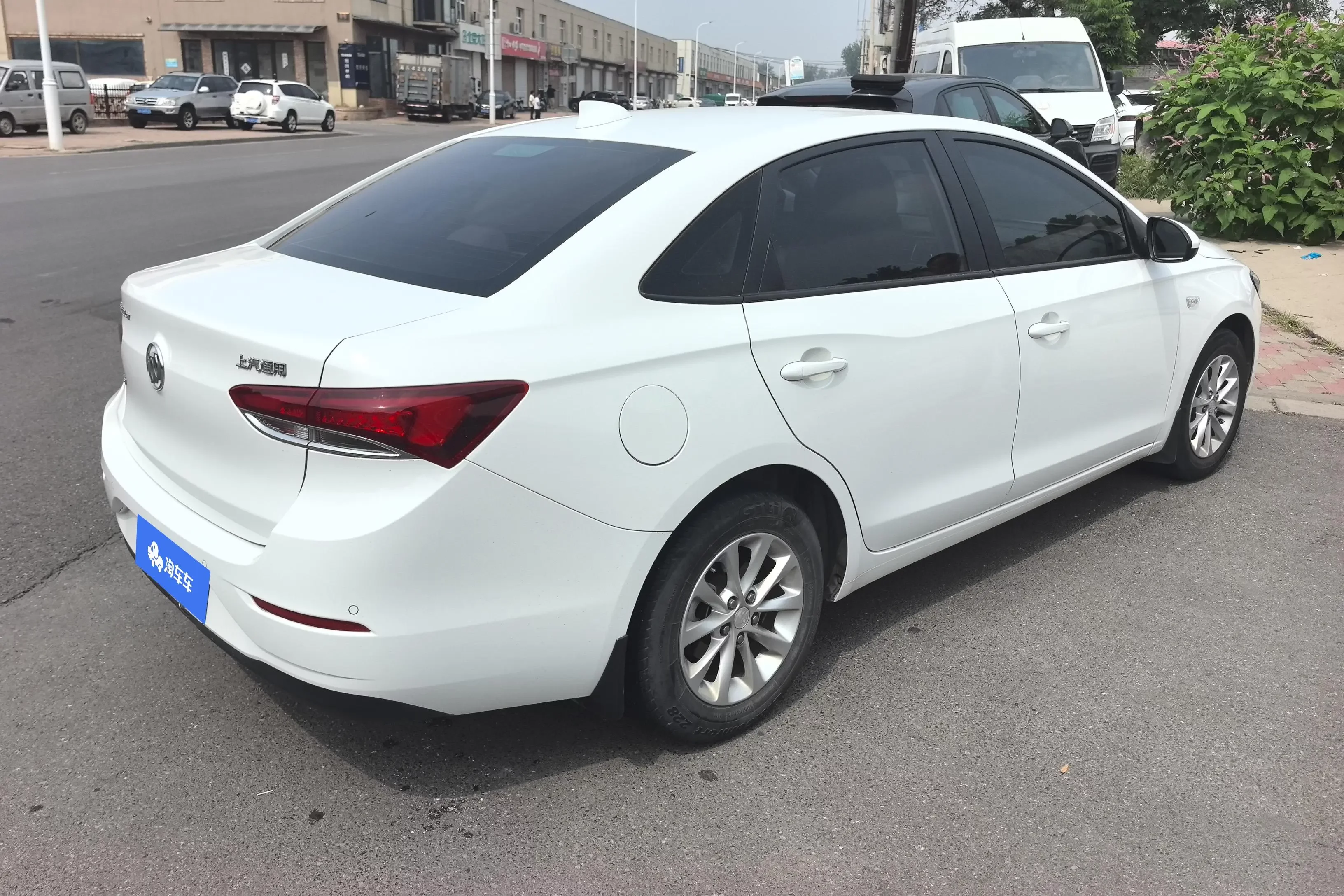 Buick Yinglang