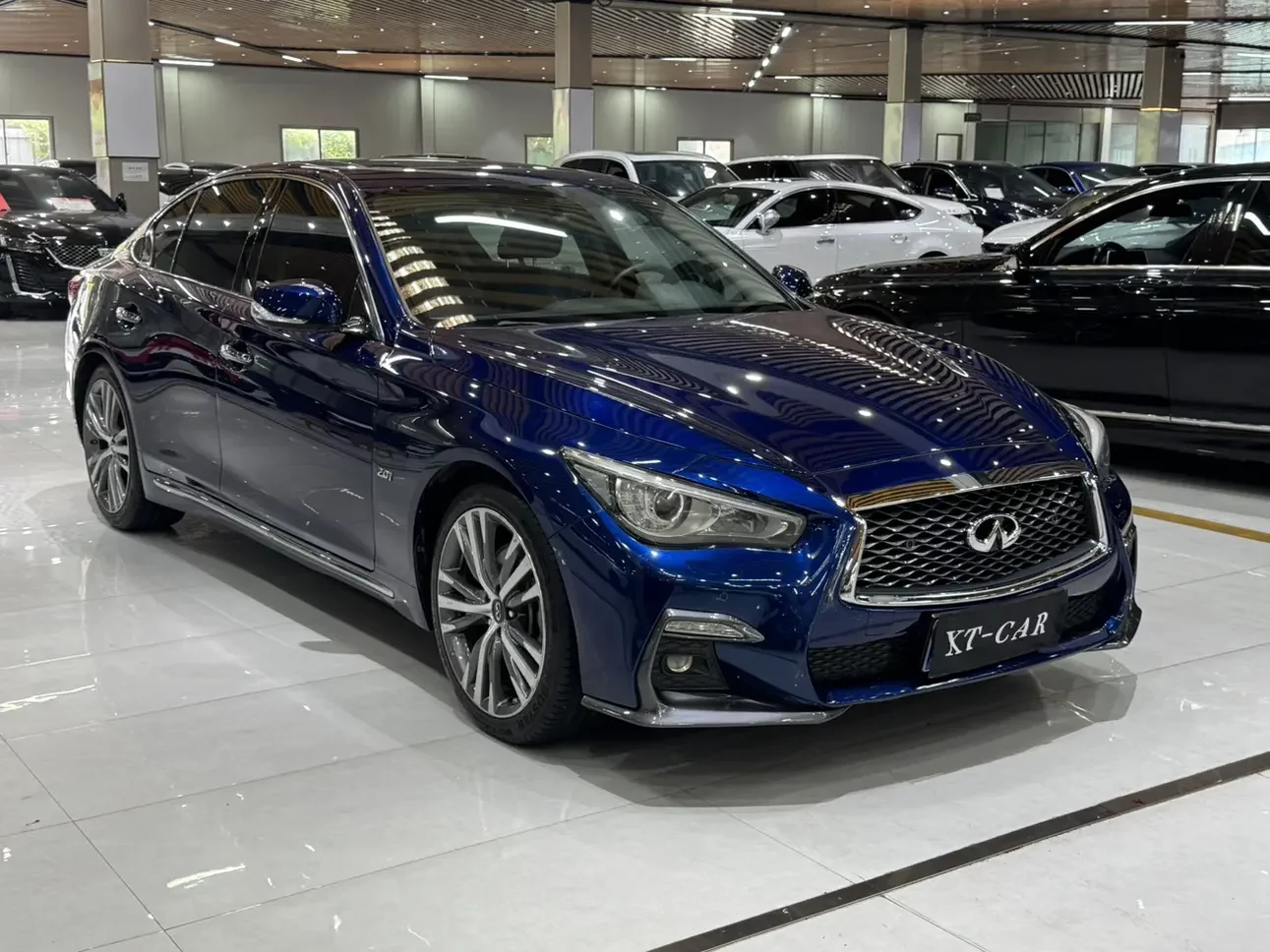 Infiniti Q50L