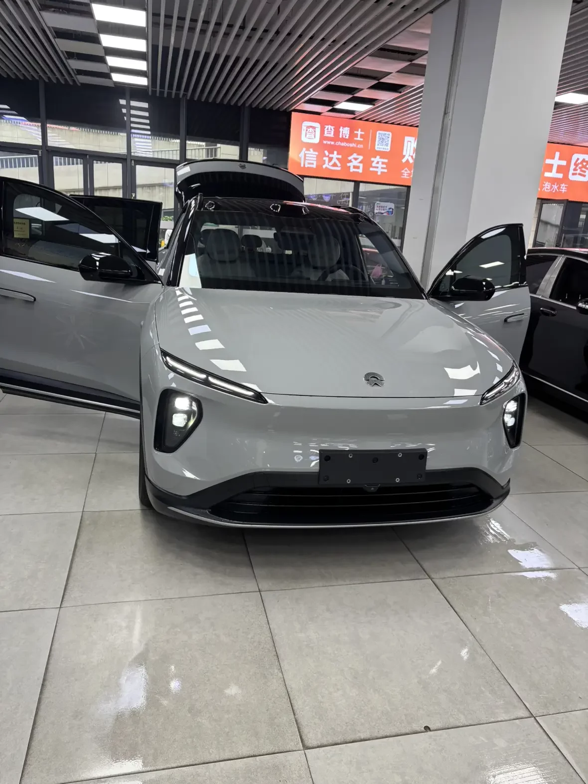 NIO ES6
