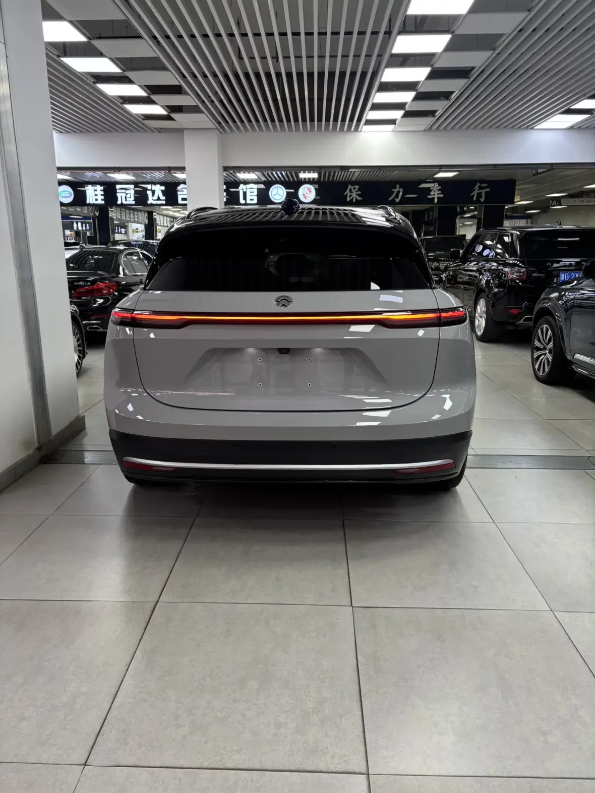 NIO ES6