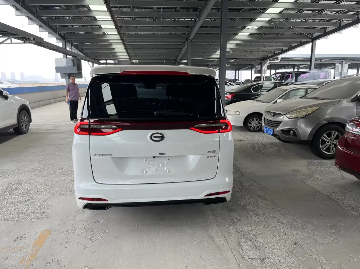 GAC Trumpchi M6