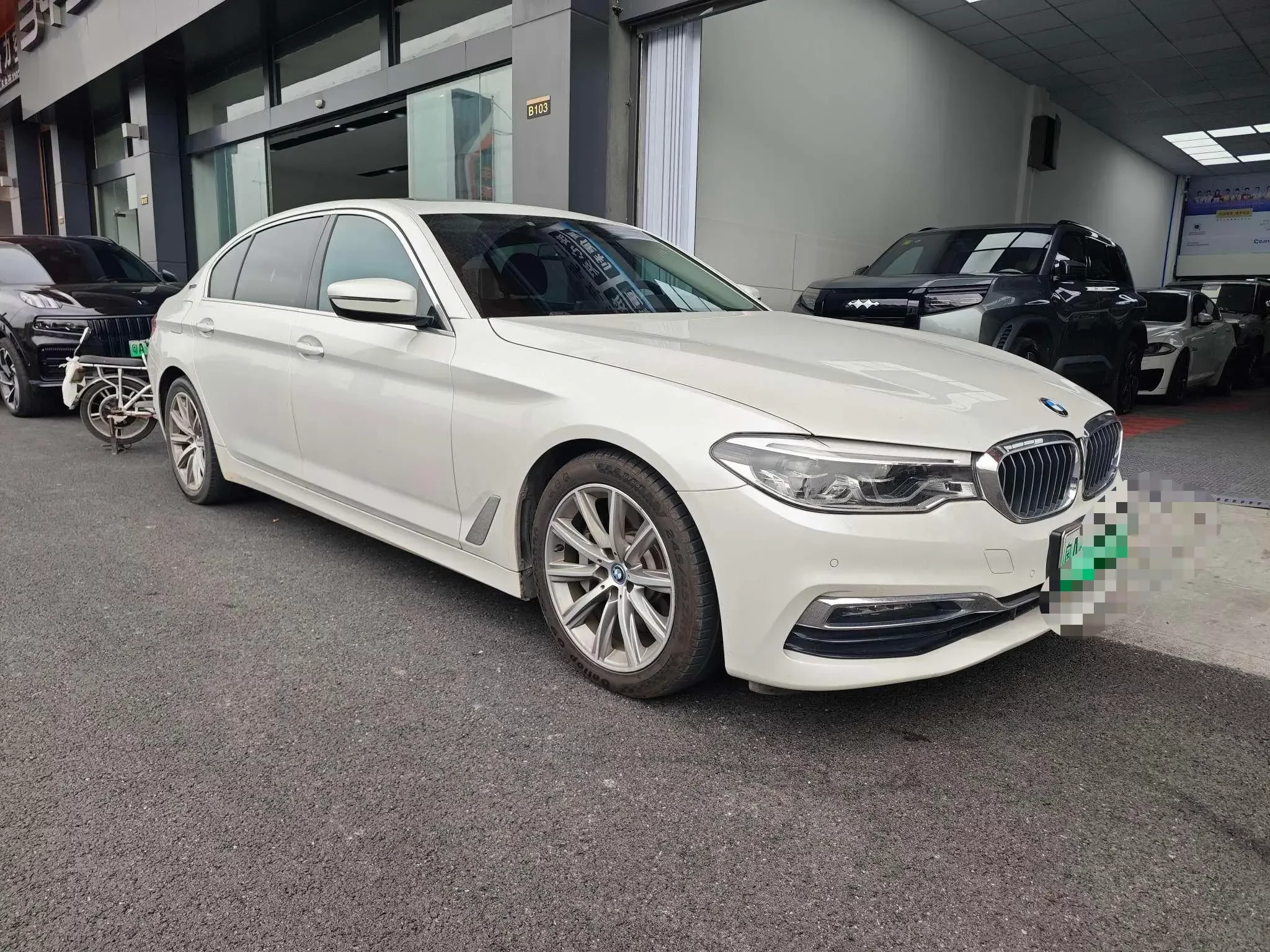 BMW 5 Series PHEV