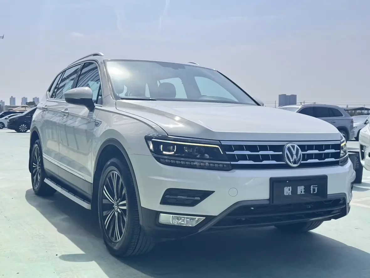 Volkswagen Tiguan L