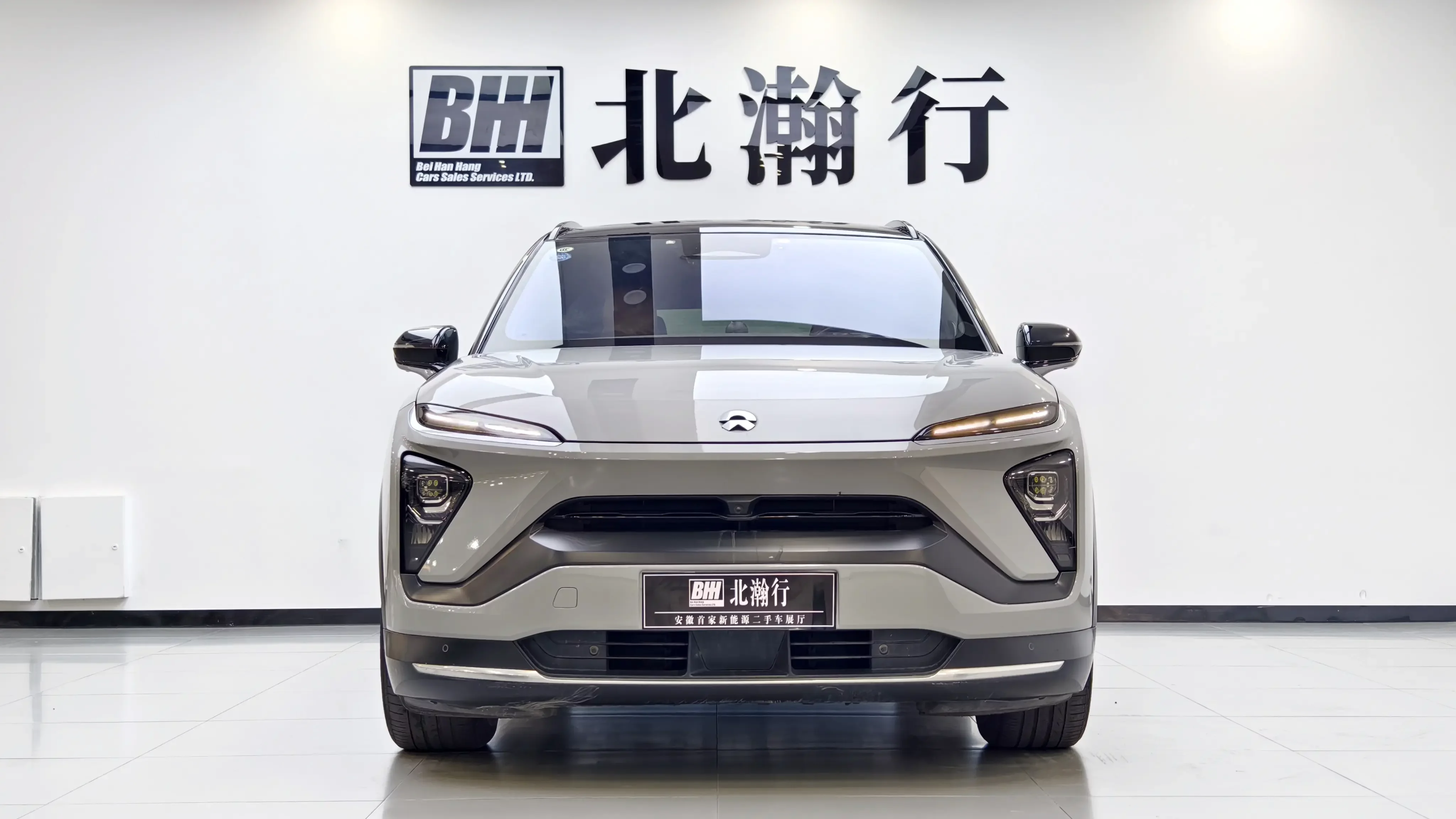 NIO ES6