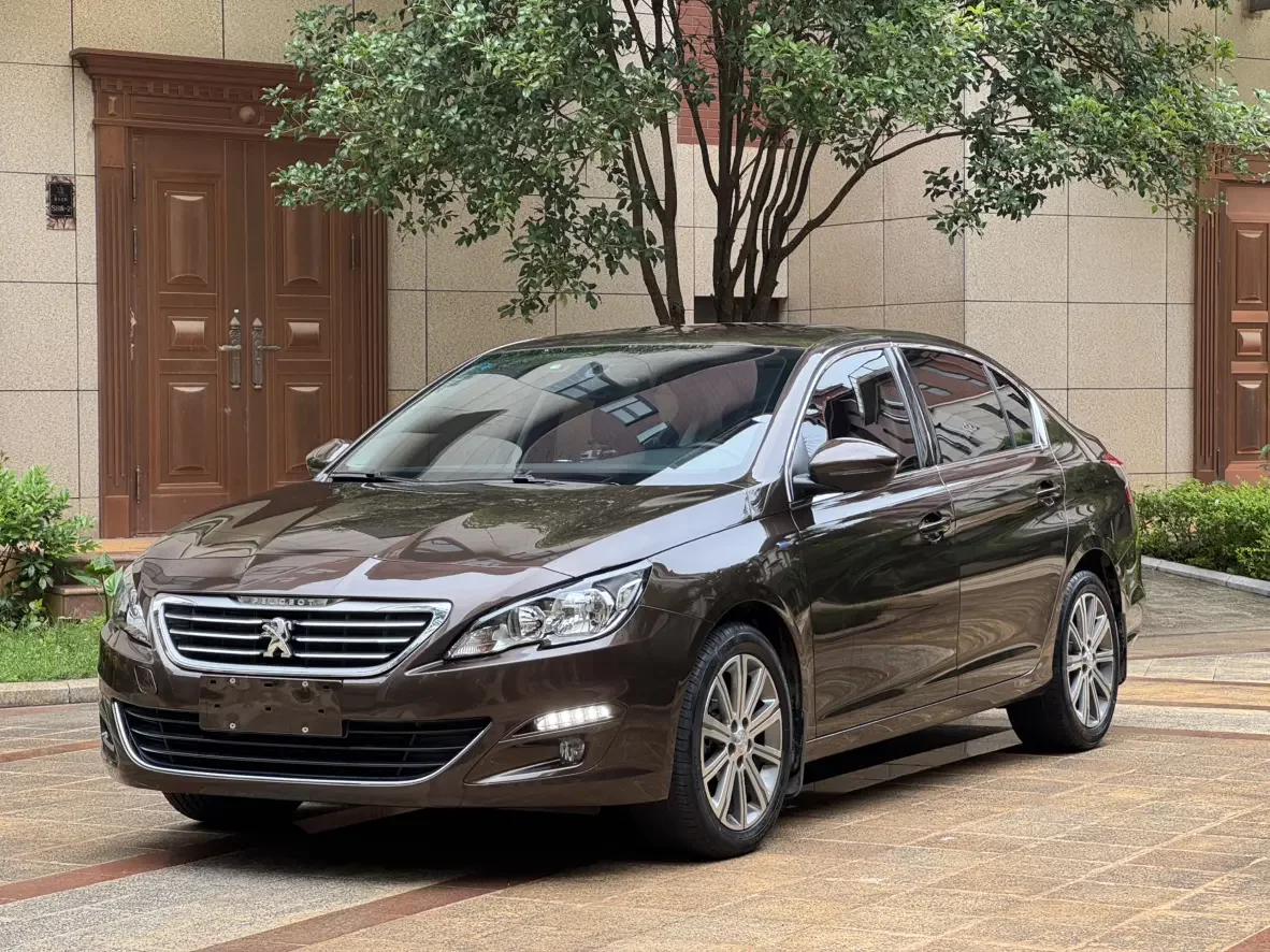 Peugeot 408