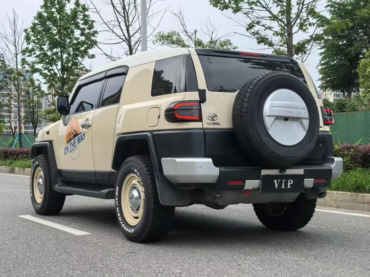Toyota FJ Cruiser