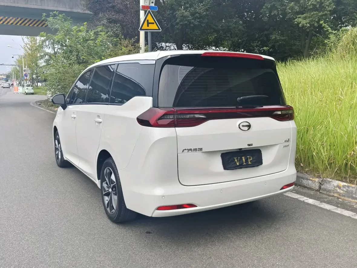 GAC Trumpchi M6