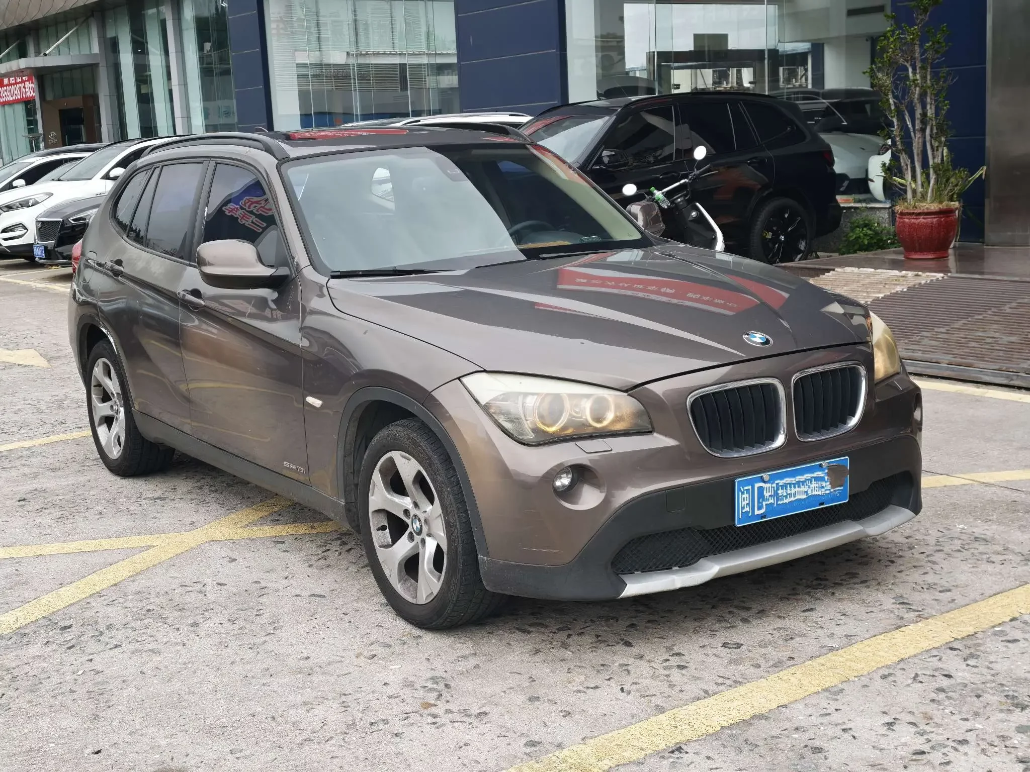 BMW X1