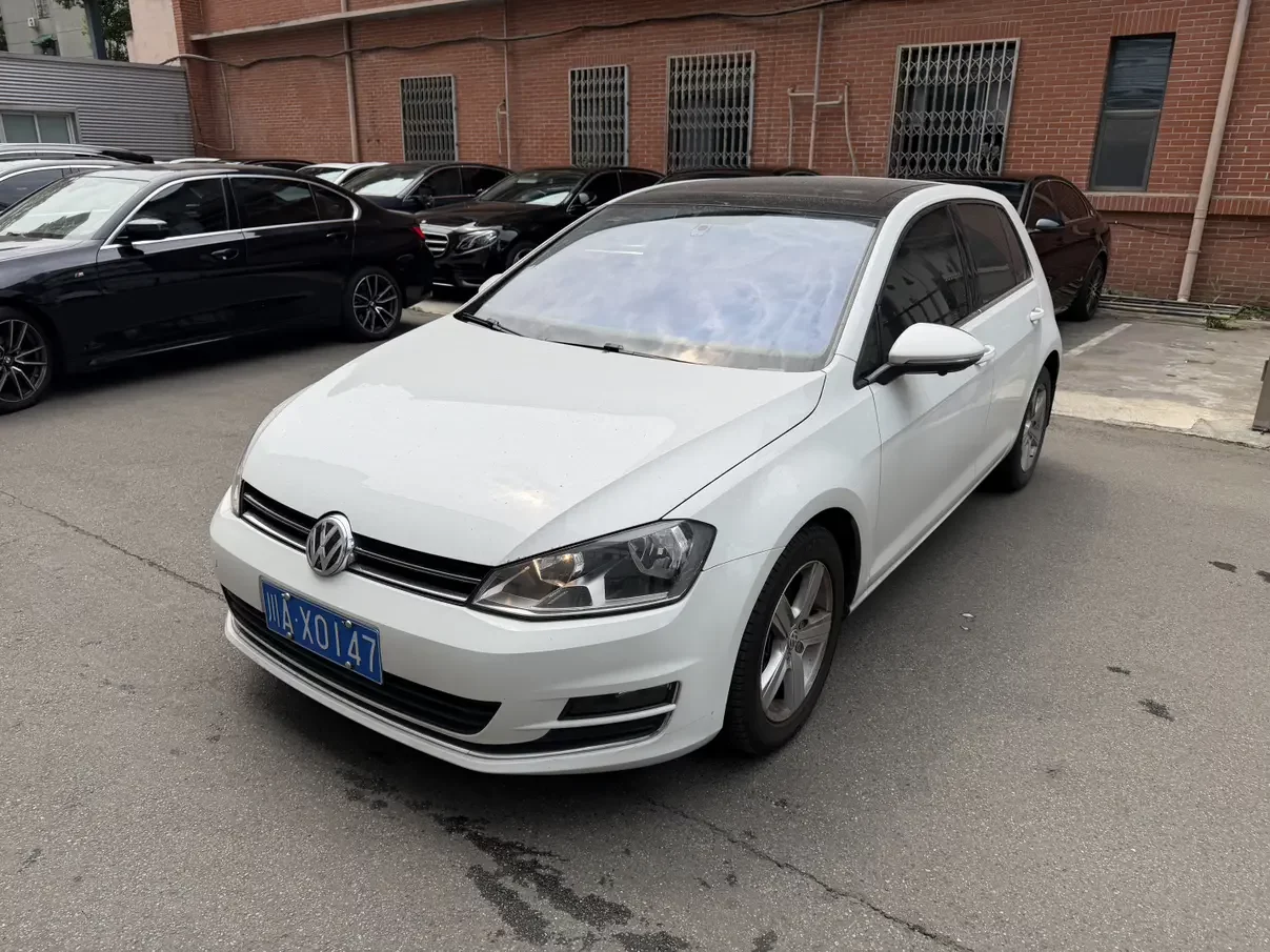 Volkswagen golf