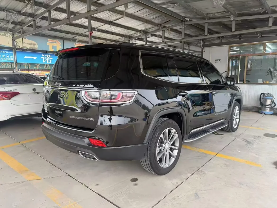 Jeep grand commander