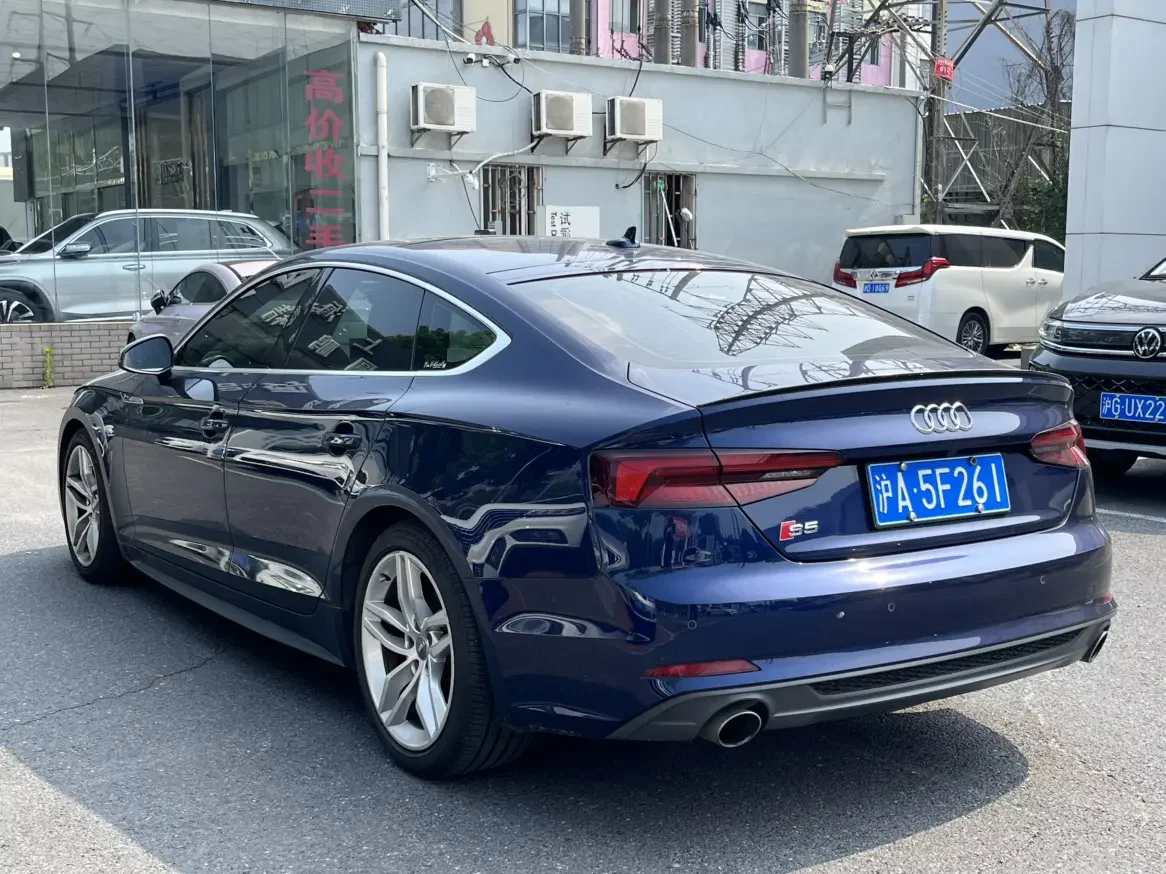 Audi A5