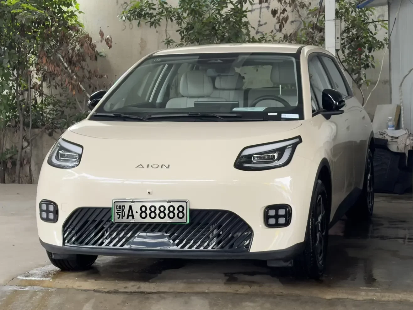 GAC AION UT super