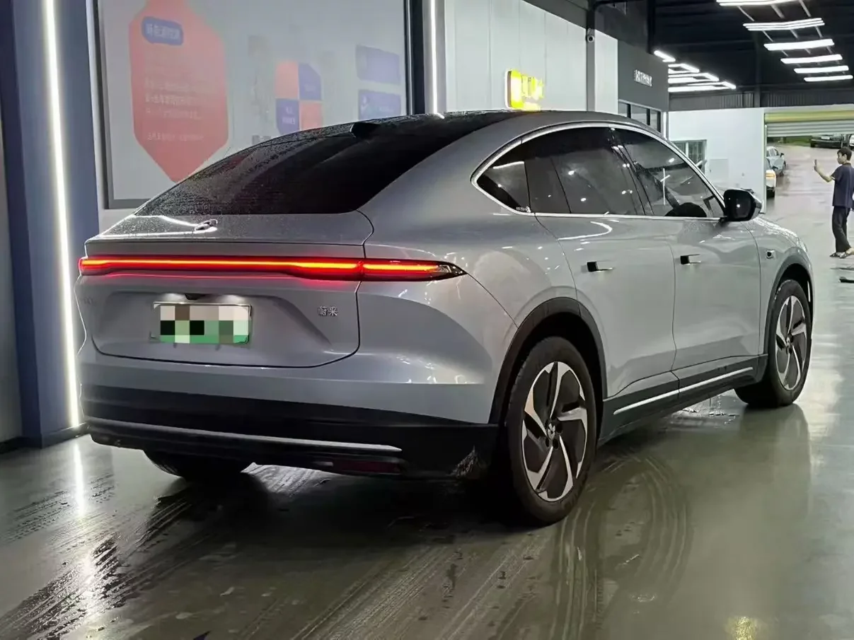 NIO EC6