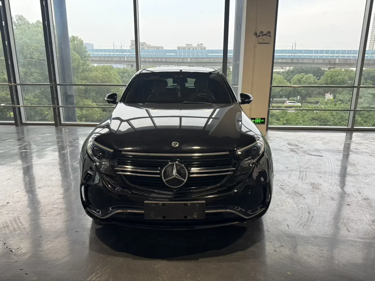 Mercedes-Benz EQC