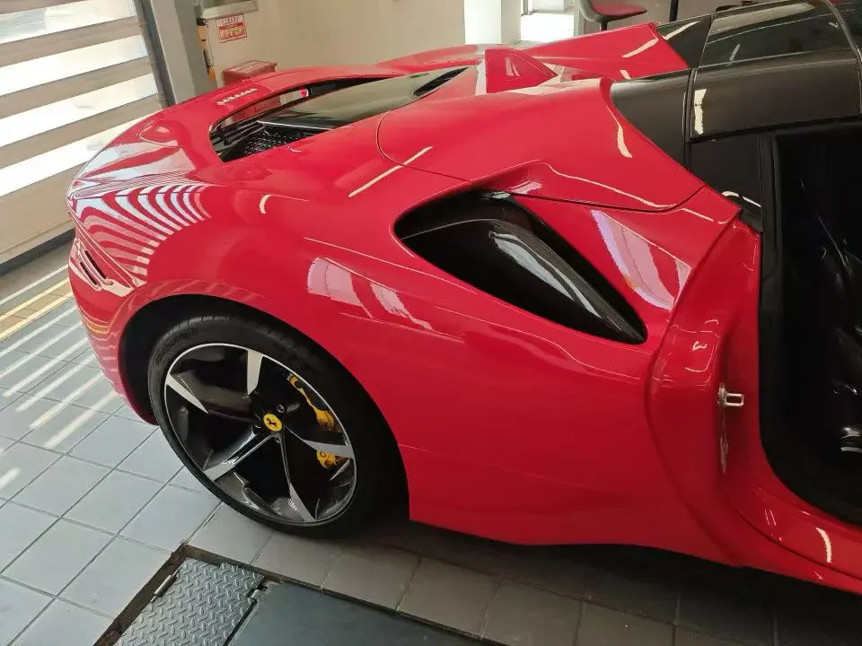 Ferrari SF90