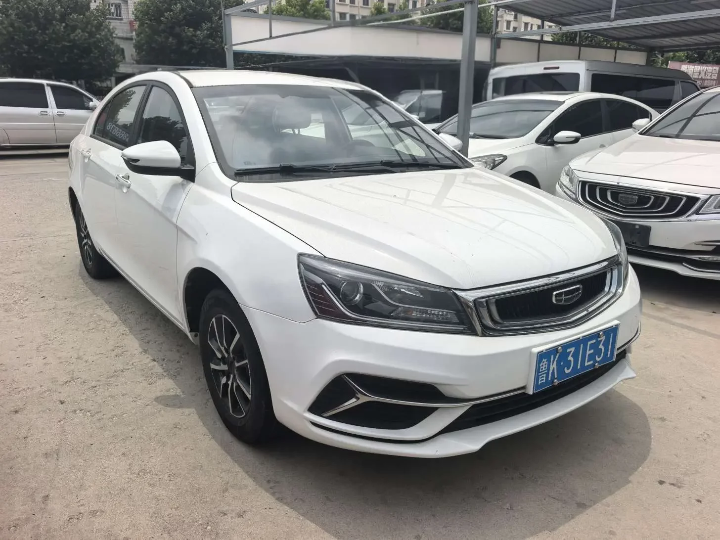 Geely emgrand
