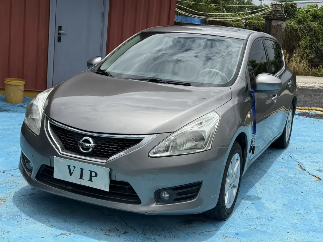 Nissan Tiida