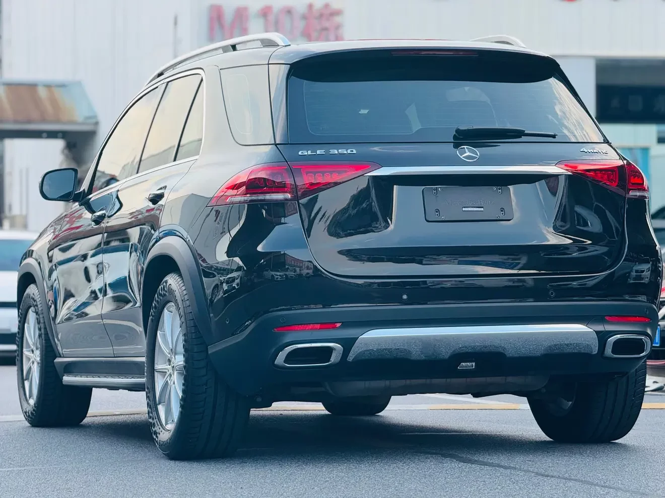 Mercedes-Benz GLE (Imported)