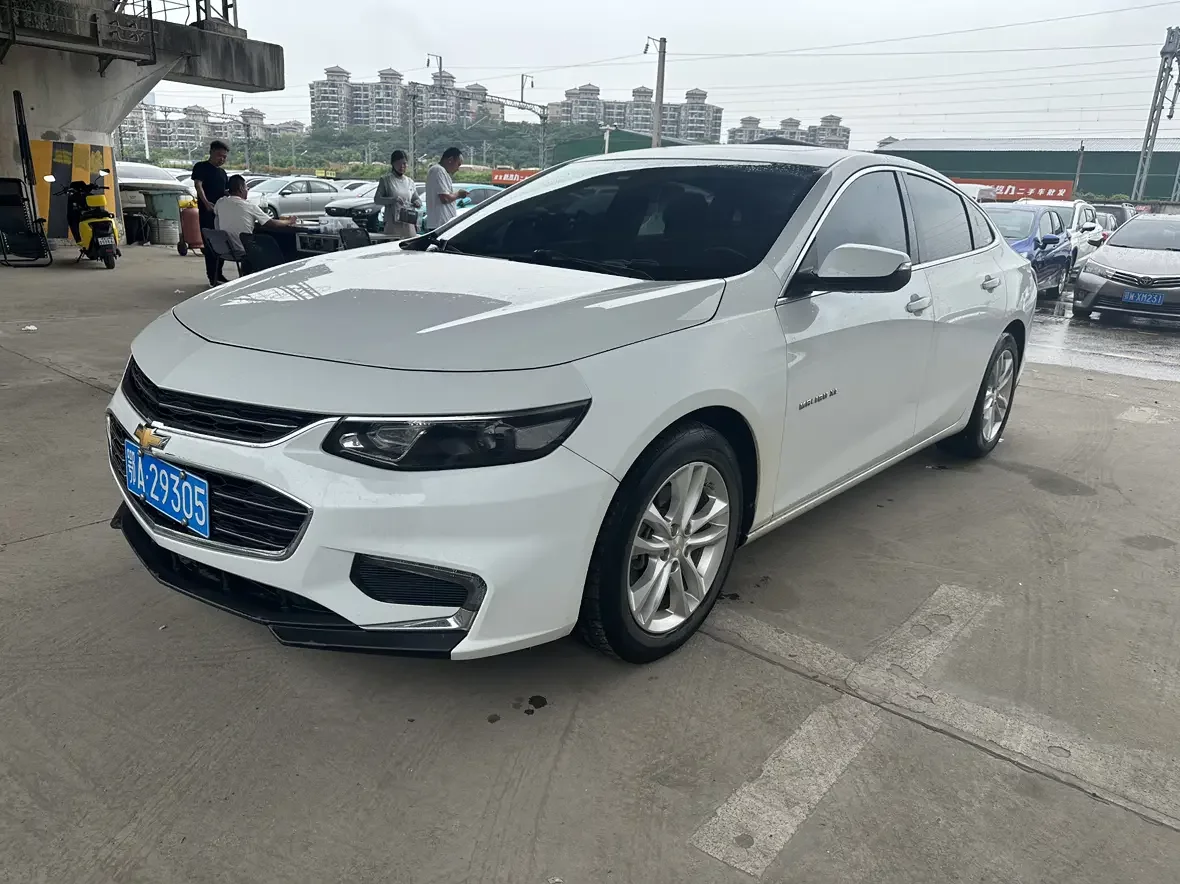 Chevrolet Malibu XL
