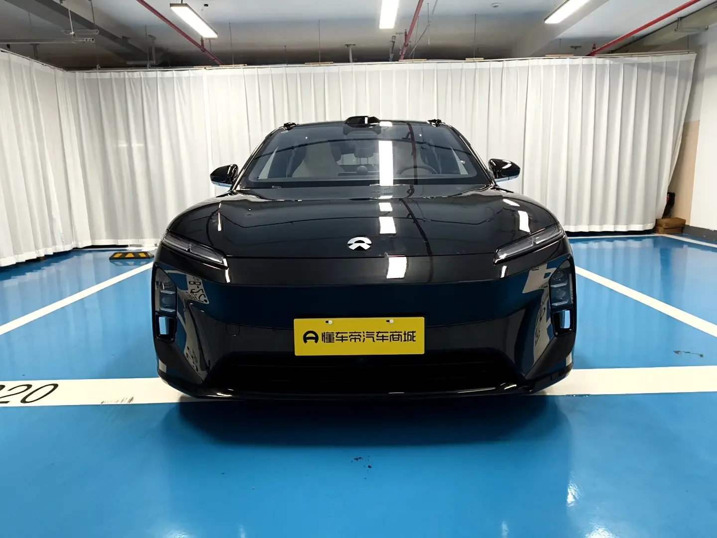 NIO ET5T  из Китая