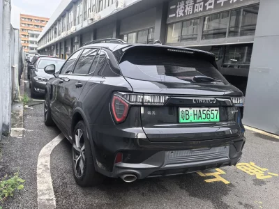 Lynk & Co 01 EM-P