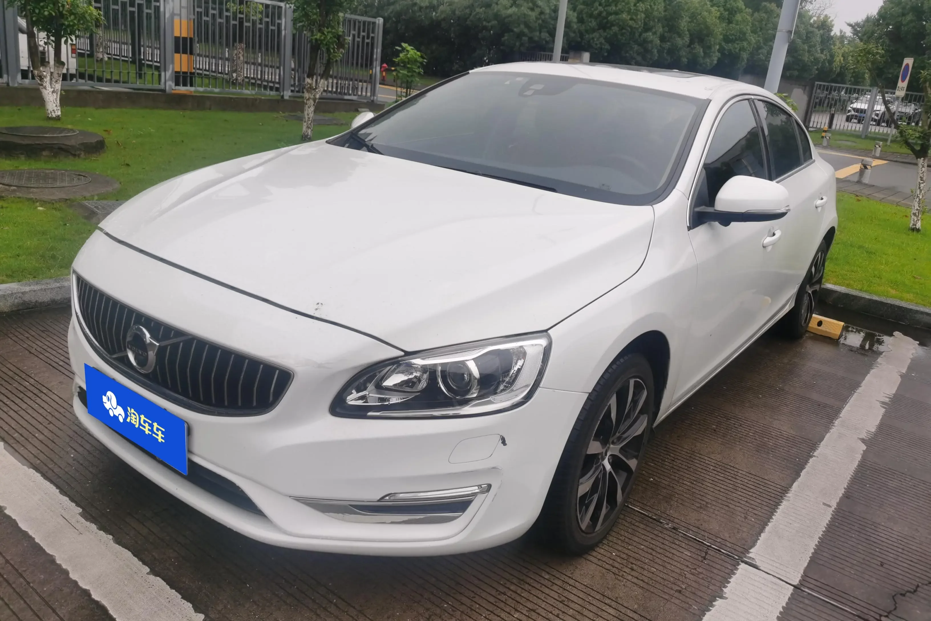 Volvo S60