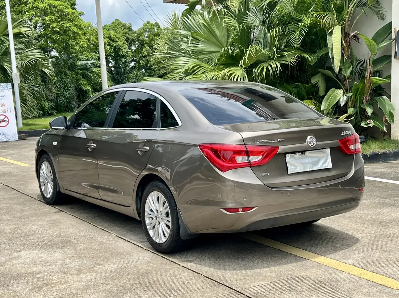 Buick Yinglang