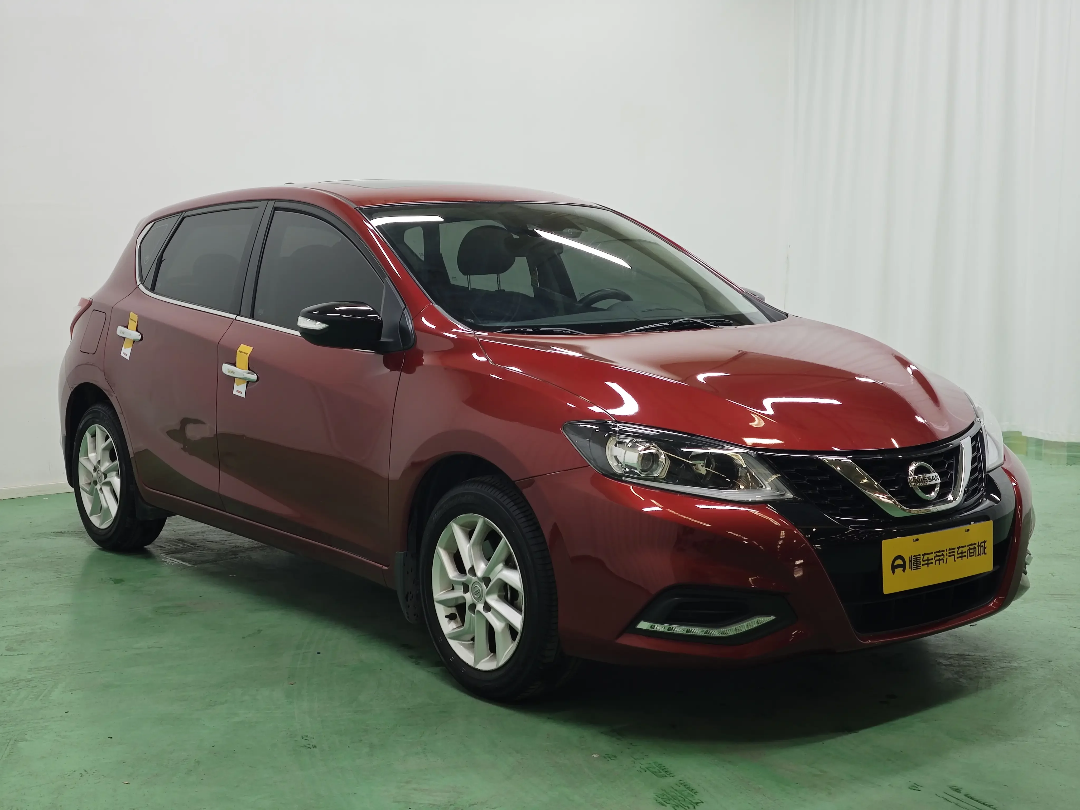 Nissan Tiida