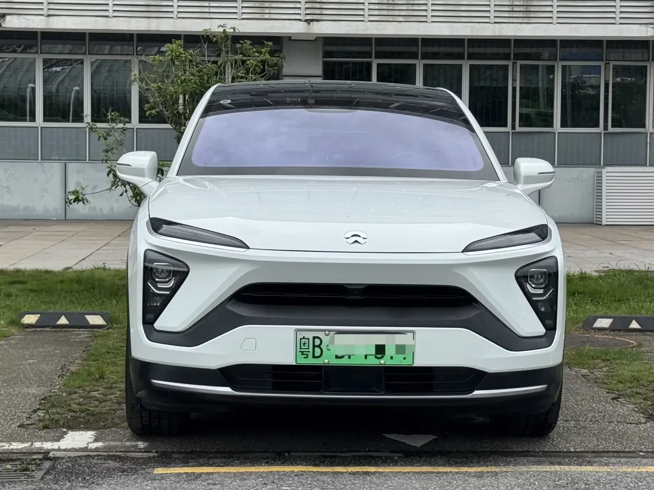 NIO EC6