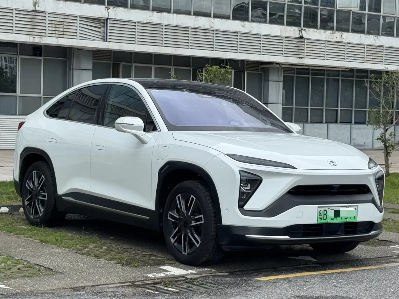 NIO EC6