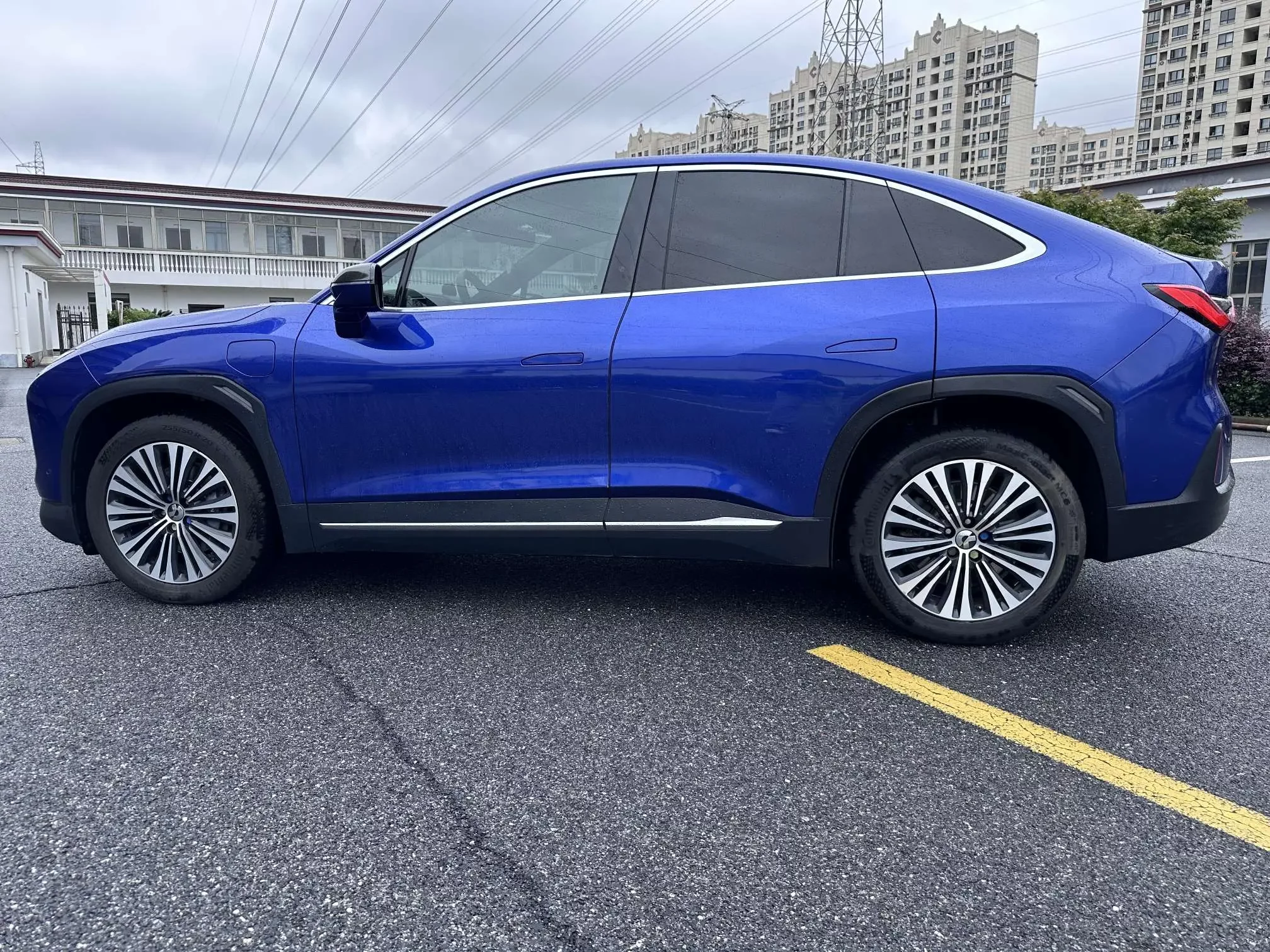 NIO EC6