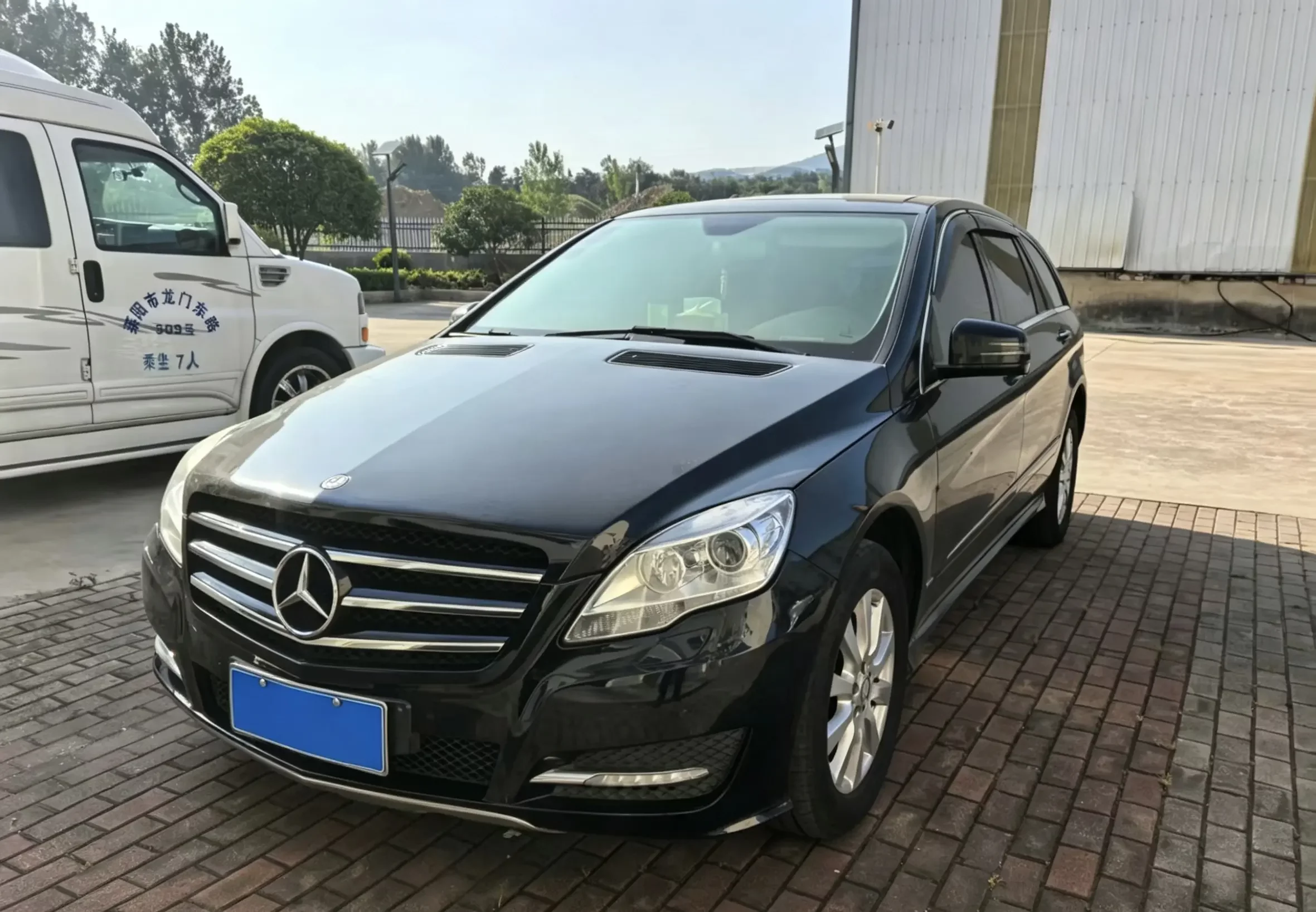 Mercedes-Benz R-Class  из Китая
