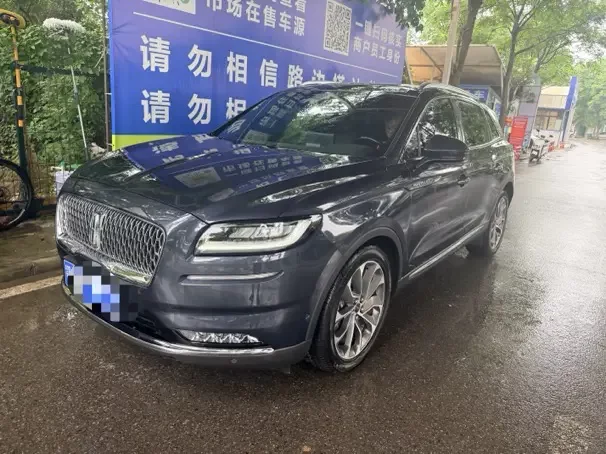 Lincoln navigator