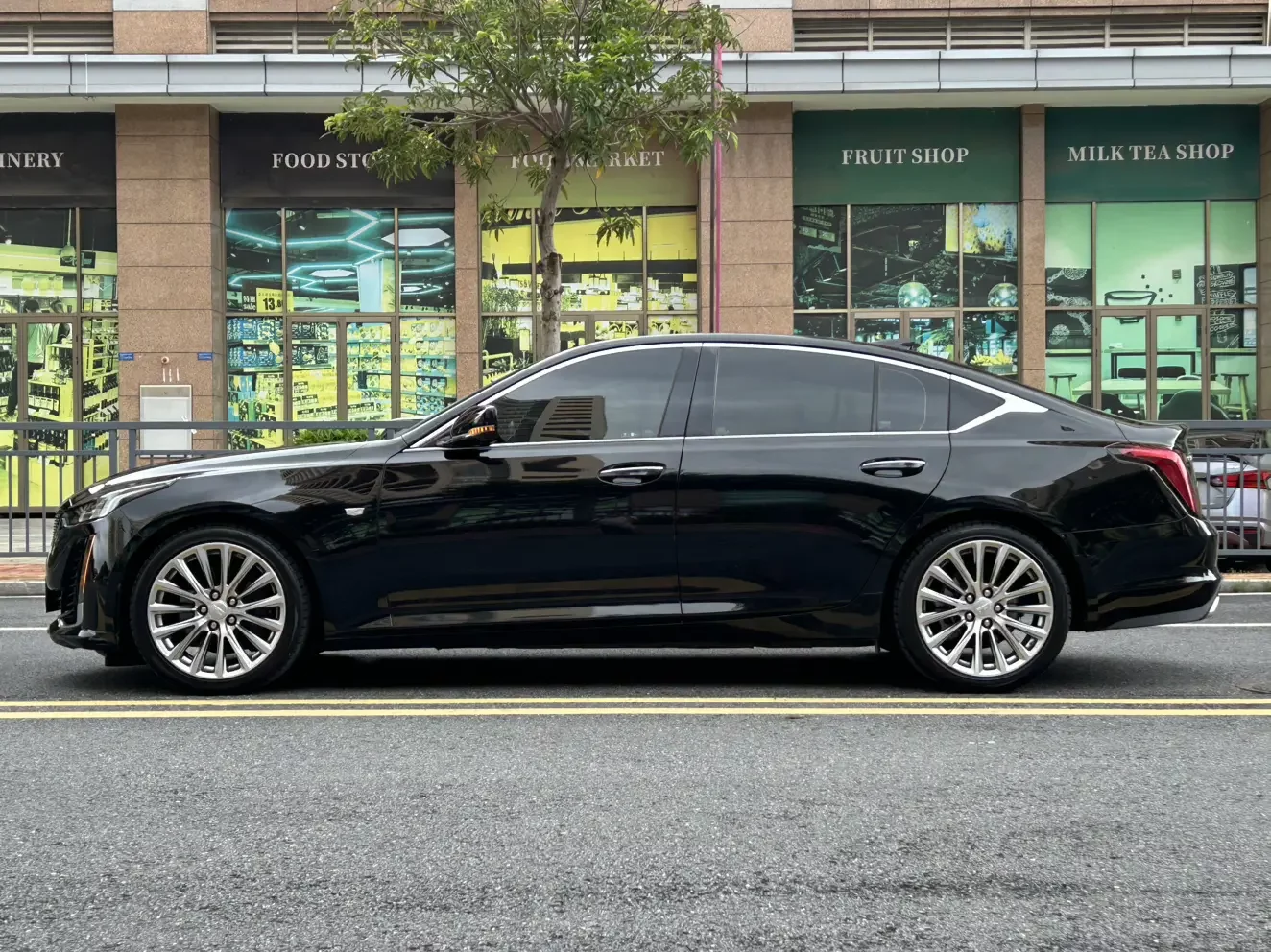 Cadillac CT5