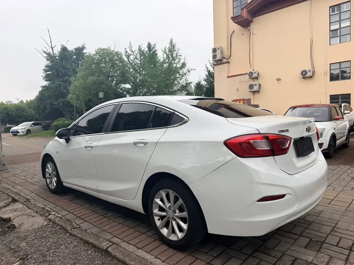Chevrolet Monza