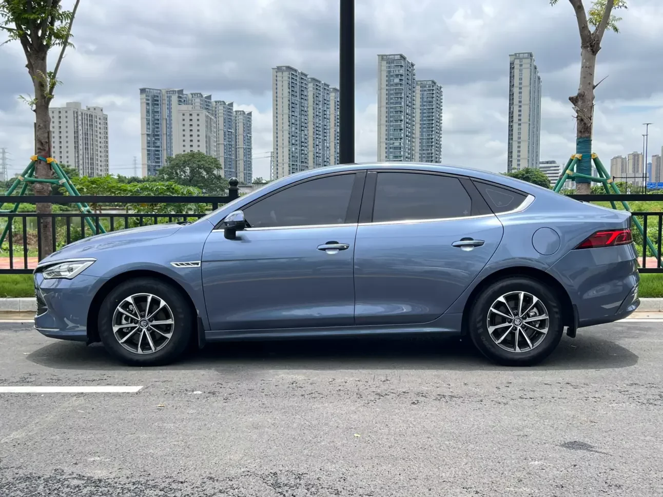 BYD Qin PLUS DM