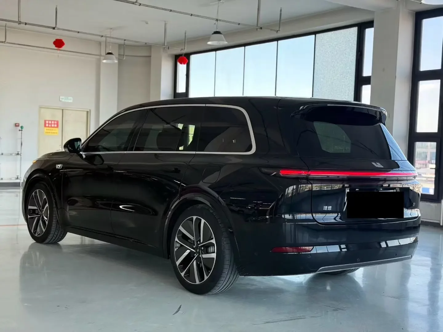 Lixiang L9