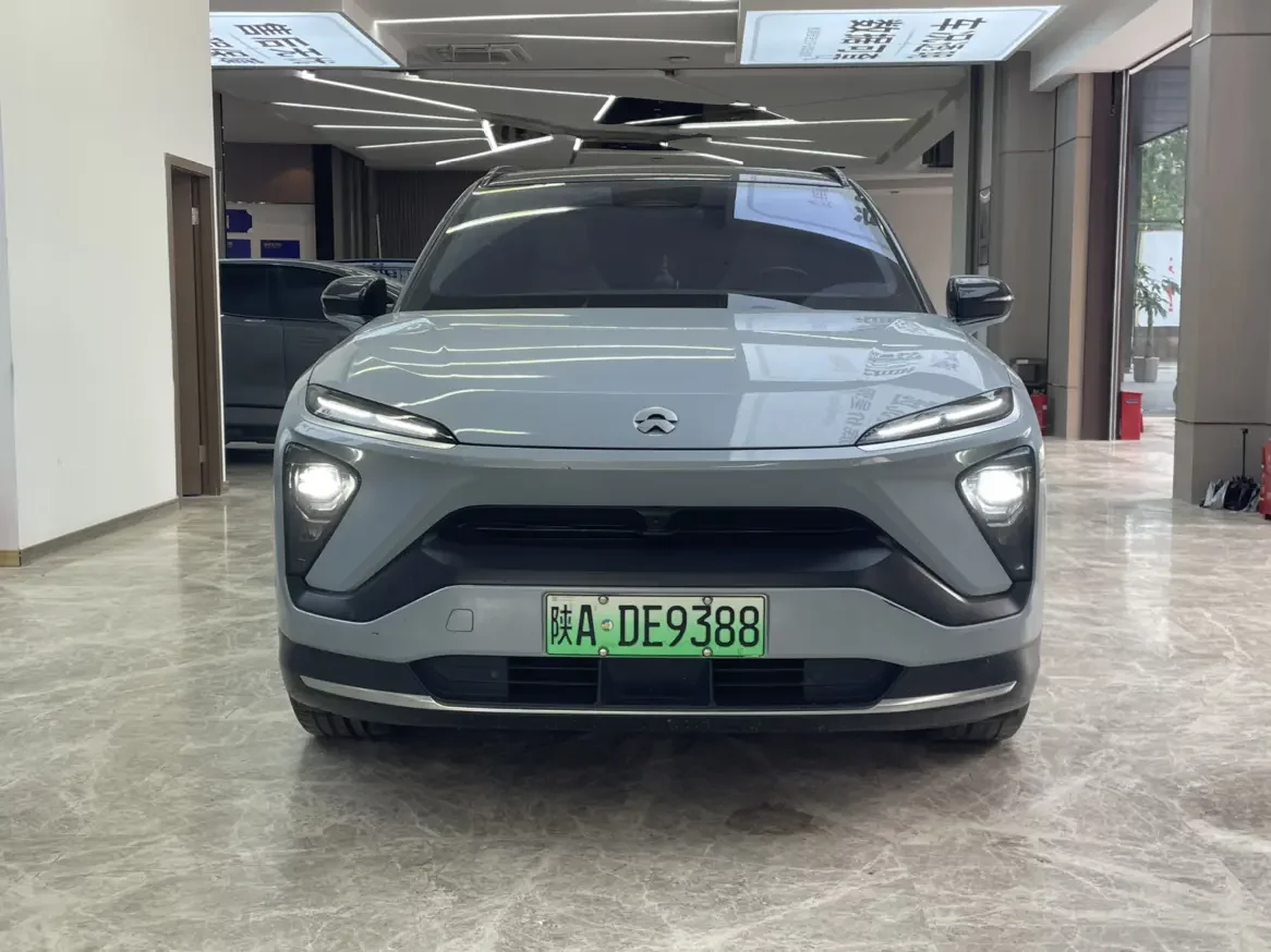 NIO ES6