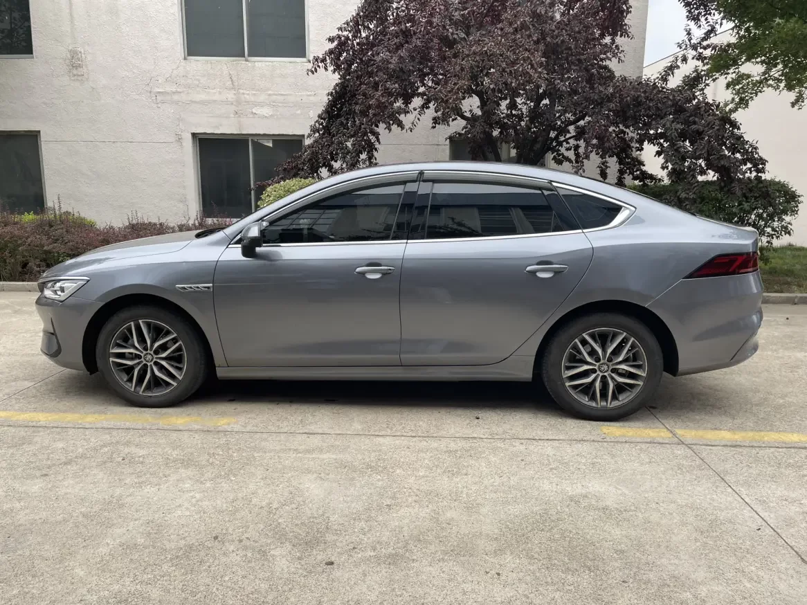 BYD Qin PLUS EV