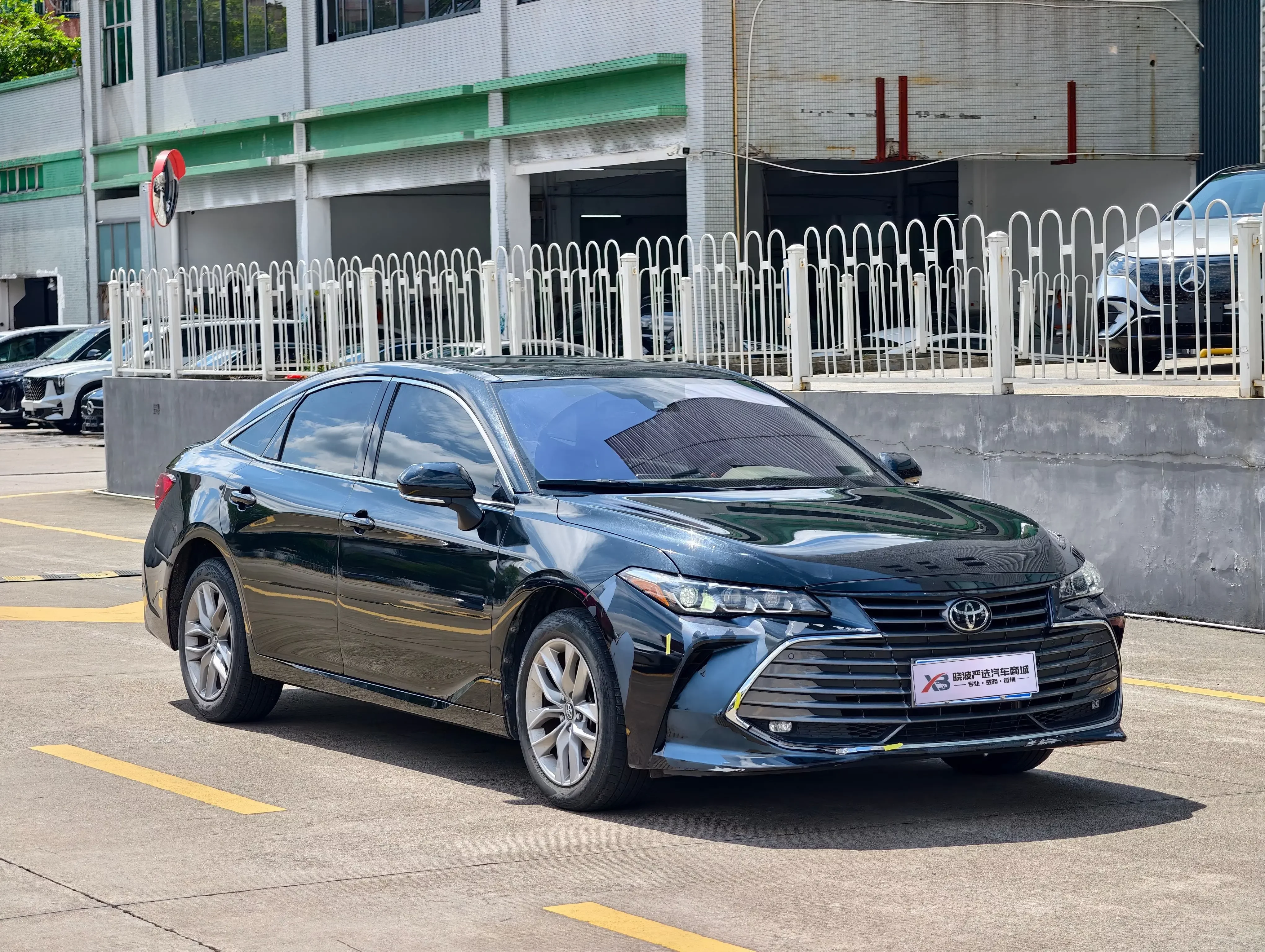 Toyota Avalon